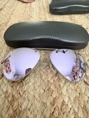 Ray-Ban RB3025 Aviator Large Metal Sunglasses with Purple Mirror Lenses